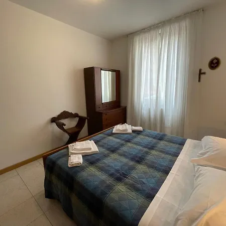 Cozy With Private Parking On Domaso's Lakeside - Larihome A09 Daire